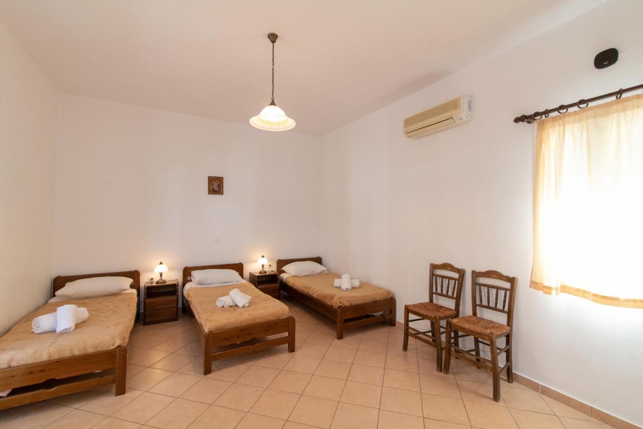 Esperides Apartment Tinos Exterior photo