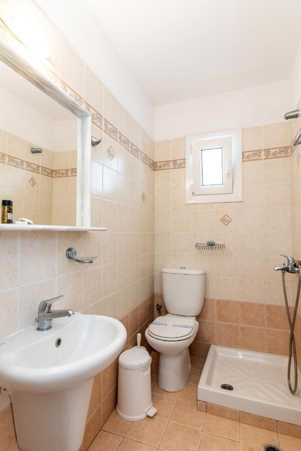 Esperides Apartment Tinos Exterior photo